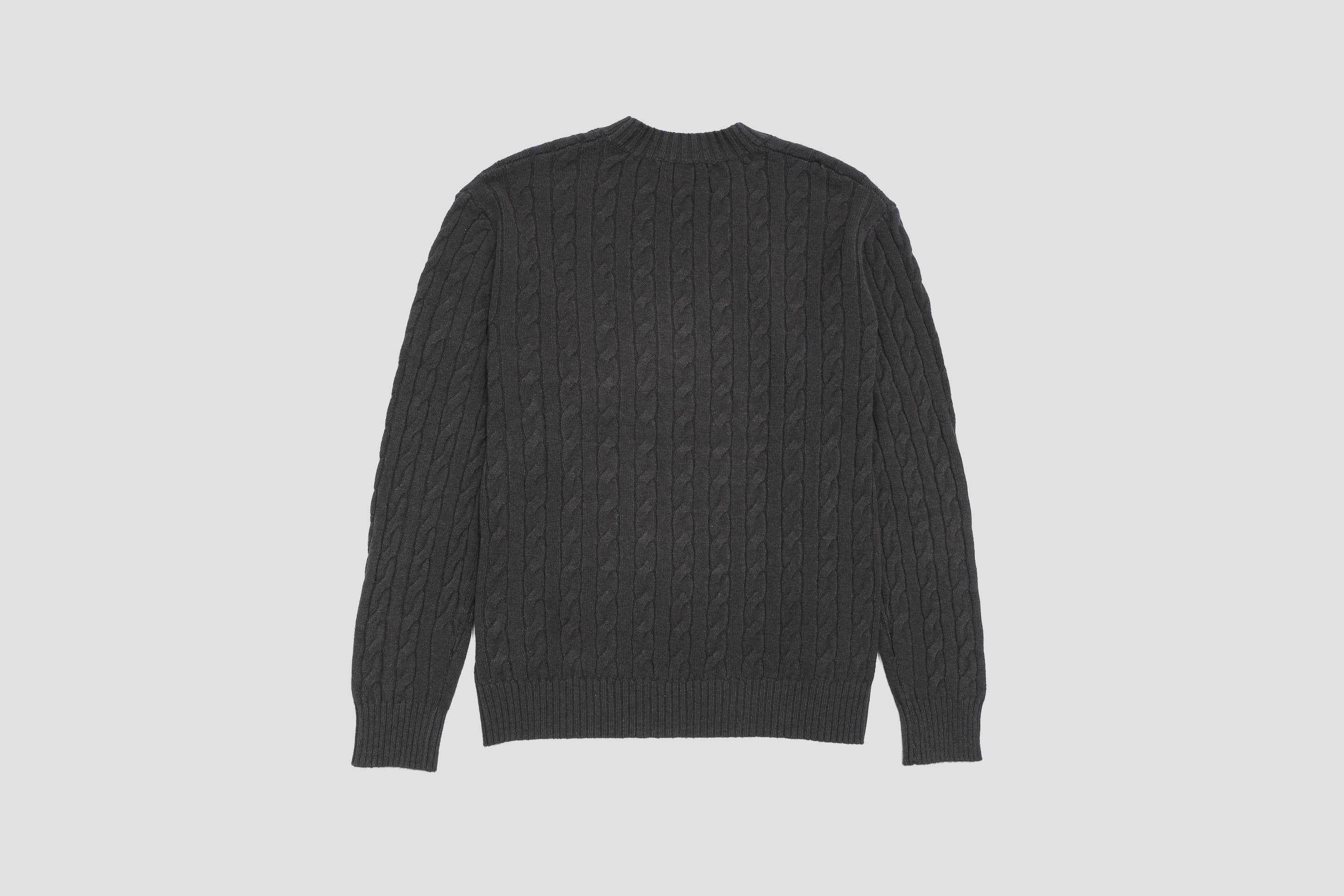 *Pre-Order* エンブレム刺繍ケーブルニットプルオーバー DARK GRAY