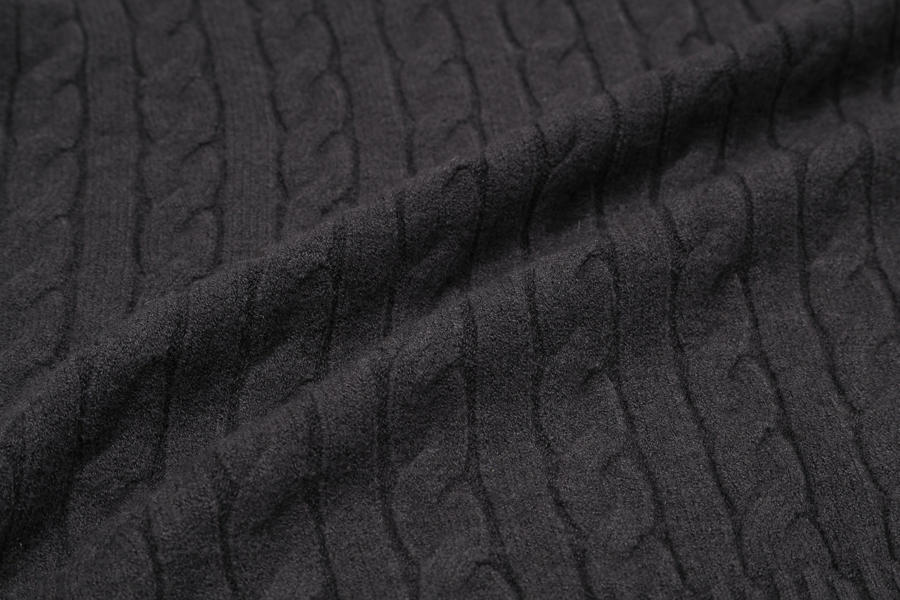 *Pre-Order* エンブレム刺繍ケーブルニットプルオーバー DARK GRAY