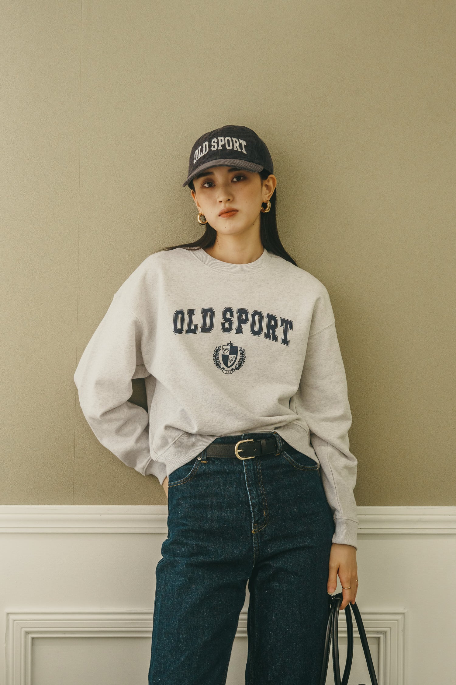 バーシティロゴコーデュロイキャップ DARK GRAY