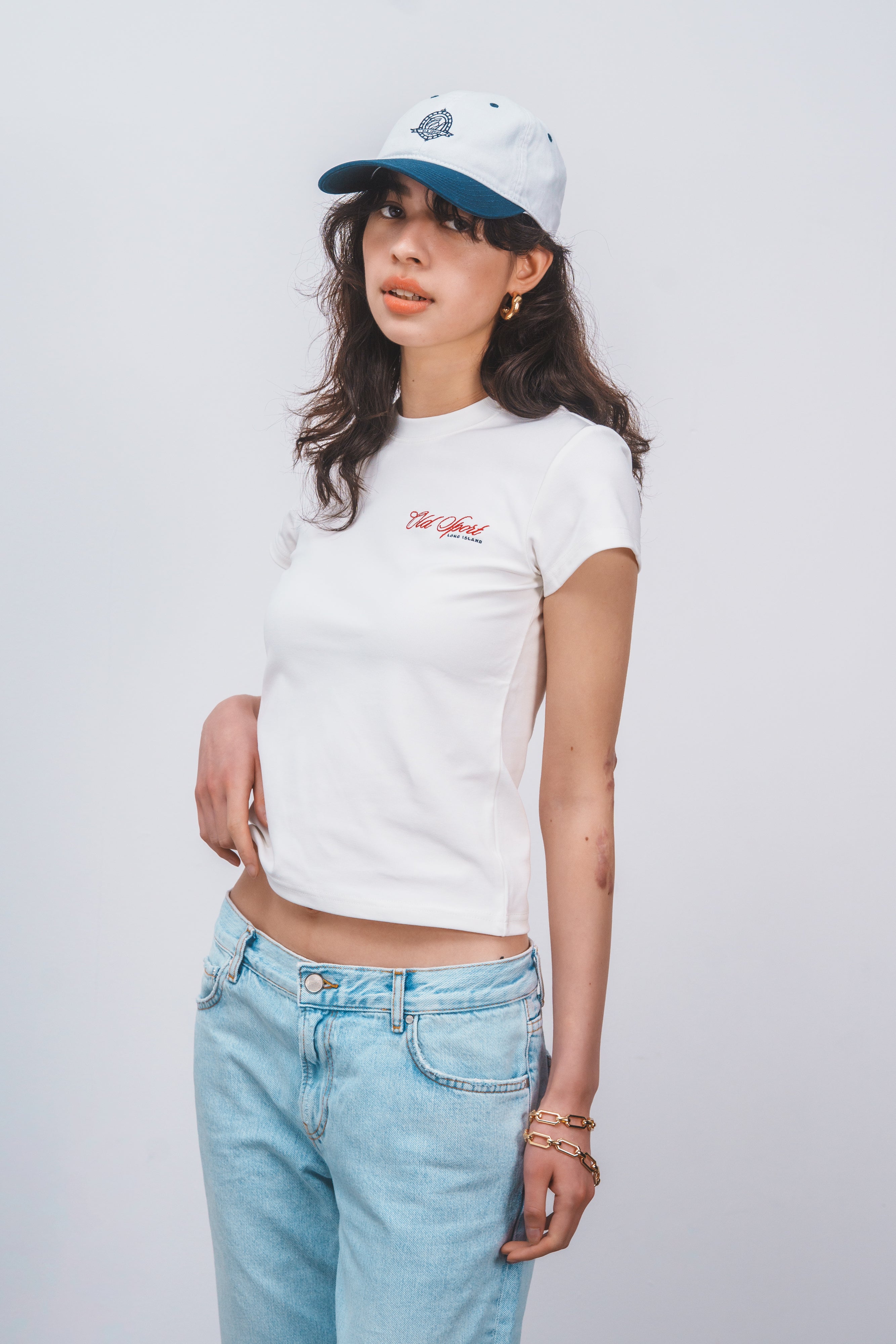 Old Sportロゴ刺繍Tシャツ WHITE