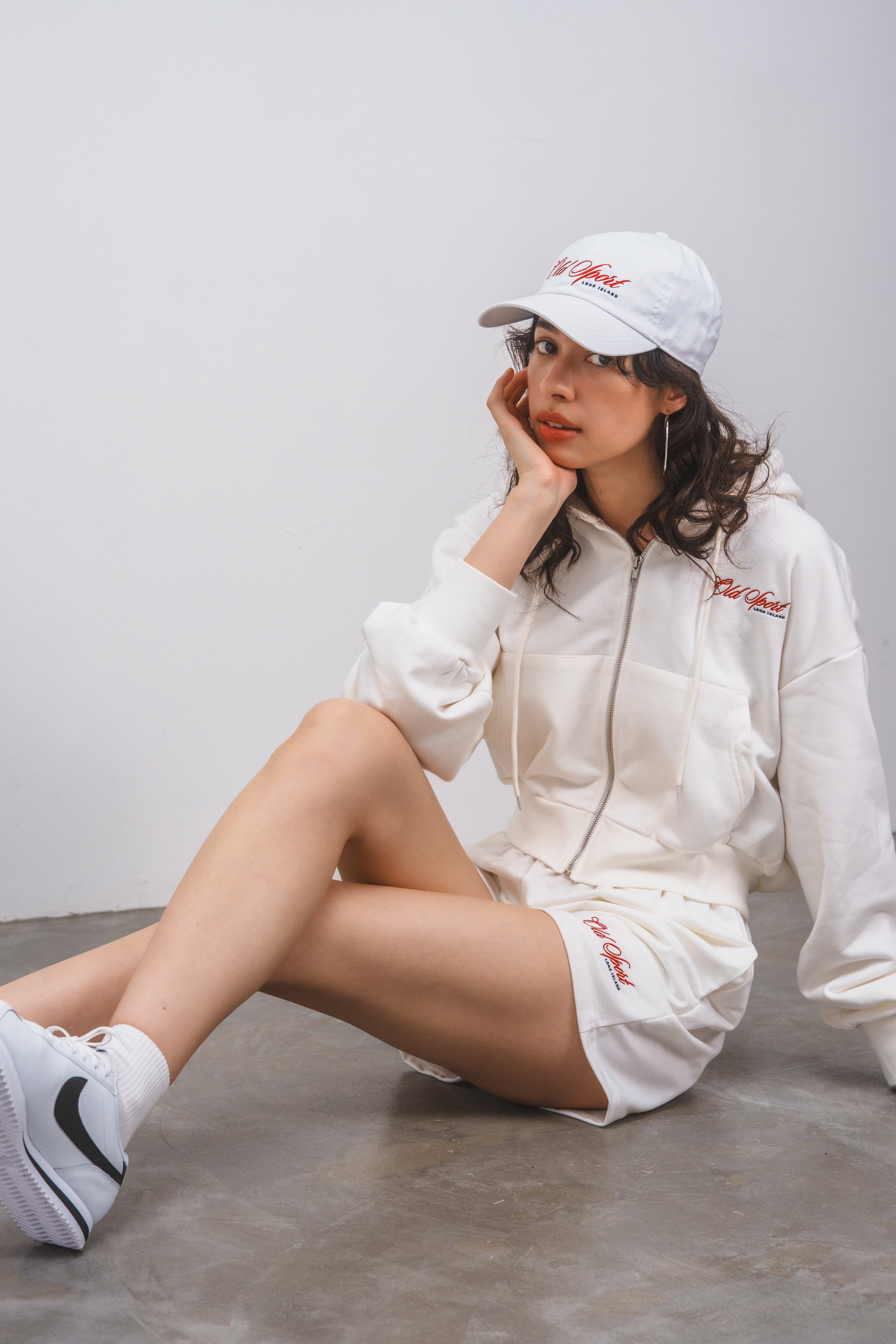 Old Sportロゴ刺繍ショートパンツ WHITE