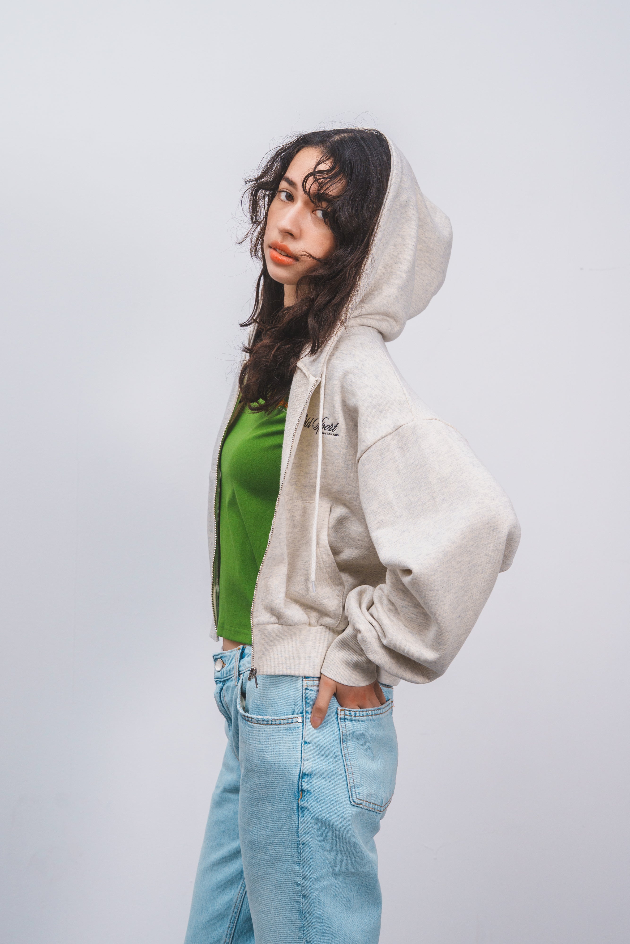Old Sportロゴ刺繍Tシャツ GREEN
