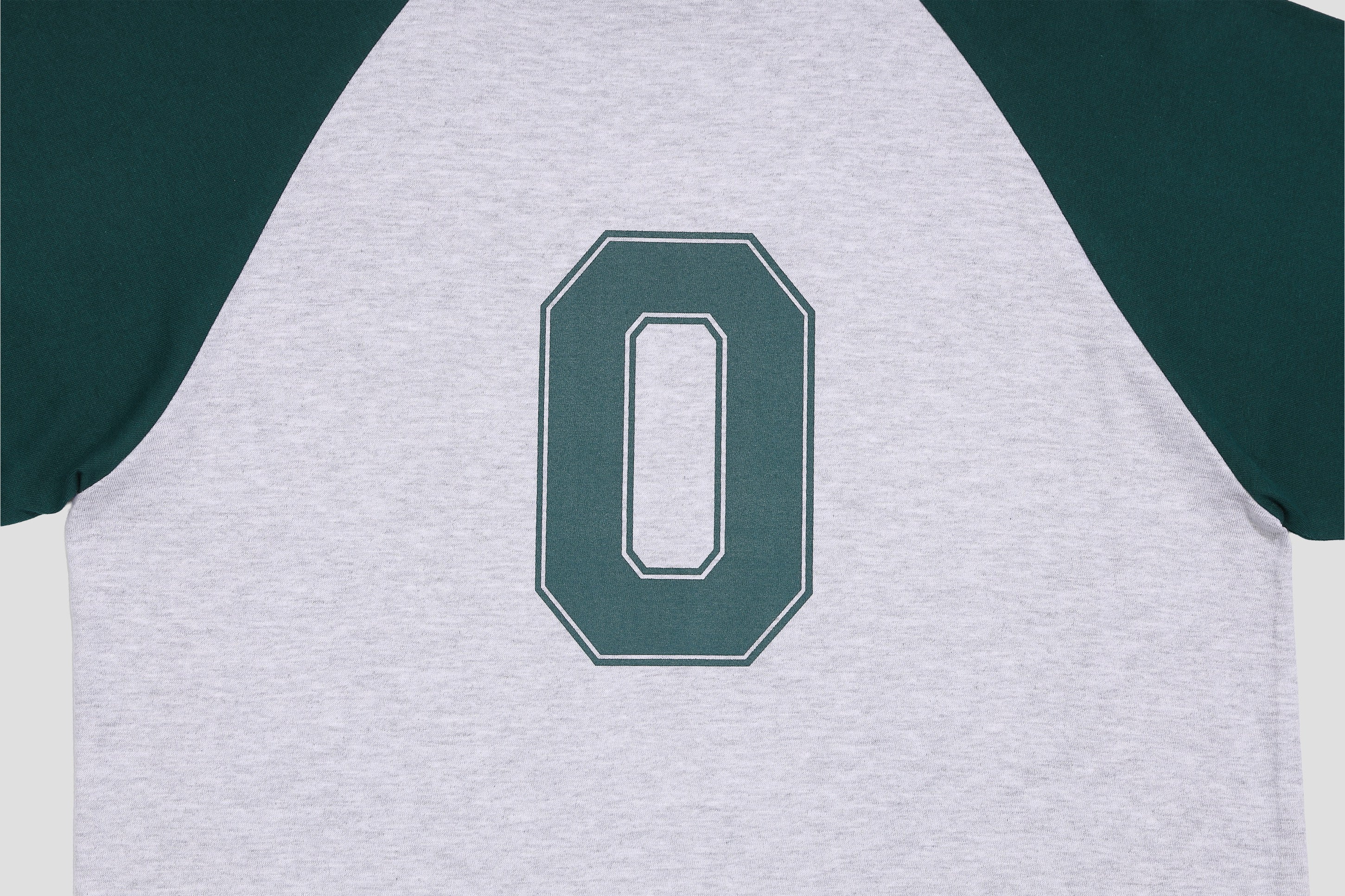 ＊Pre-Order＊　バーシティロゴラグランTシャツ　GRAY/ GREEN