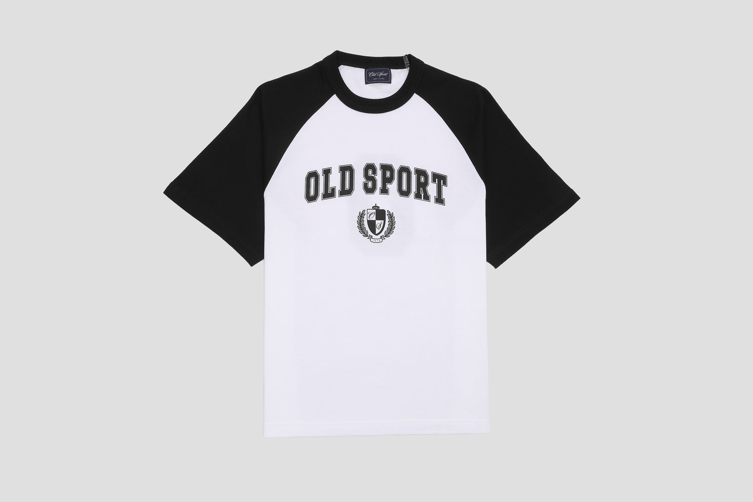＊Pre-Order＊　バーシティロゴラグランTシャツ　WHITE-BLACK