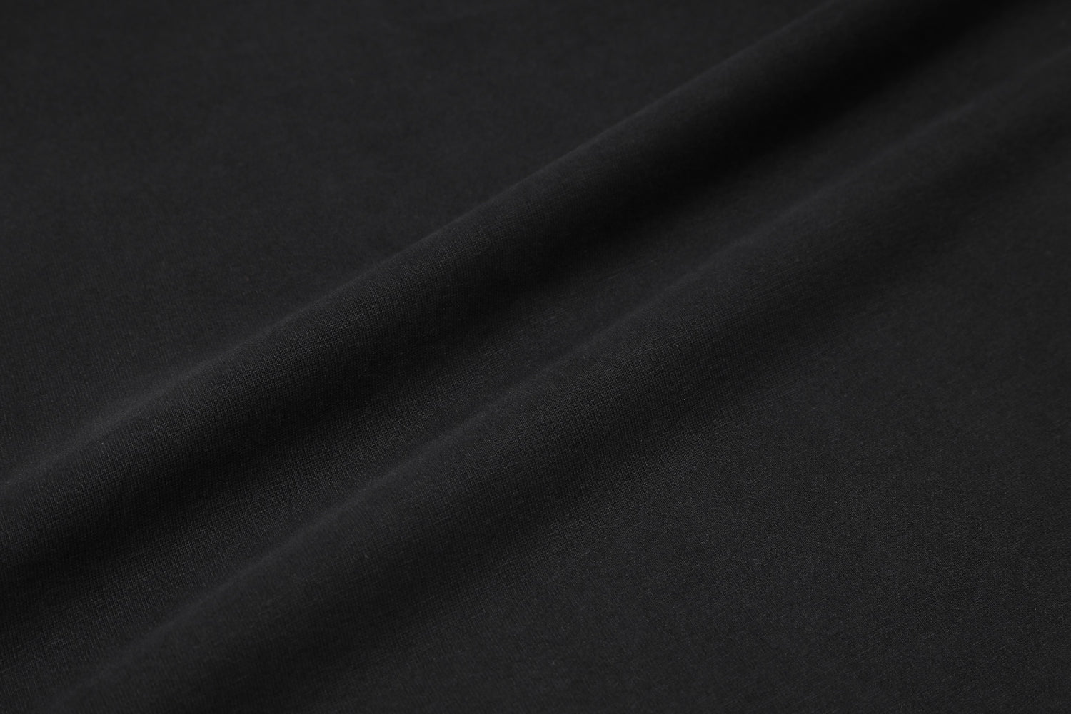 ＊Pre-Order＊　バーシティエンブレムTシャツ BLACK
