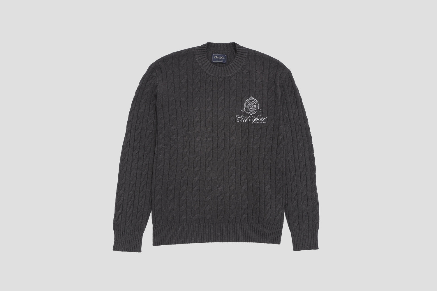 ＊Pre-Order＊　エンブレム刺繍ケーブルニットプルオーバー DARK GRAY