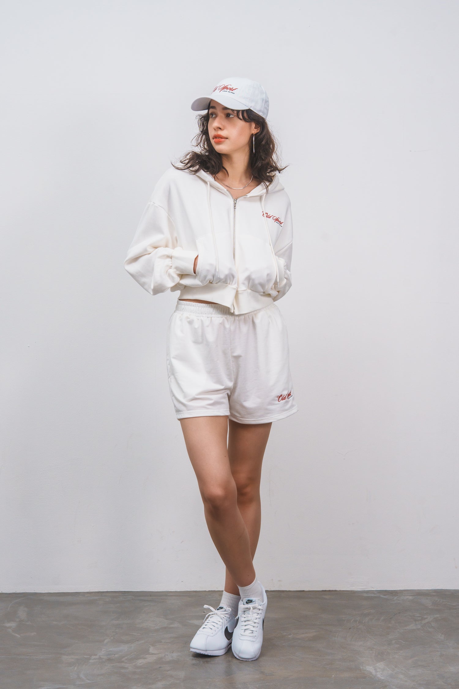 Old Sportロゴ刺繍ジップパーカー　WHITE