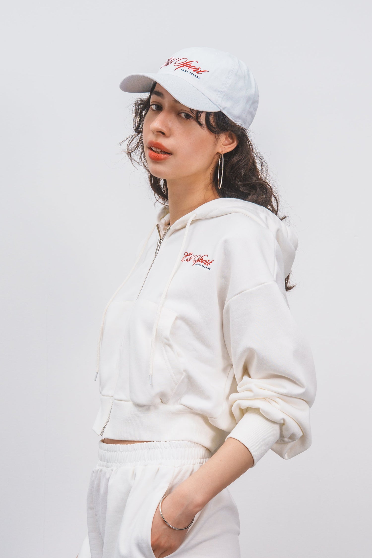 Old Sport ロゴ刺繍CAP WHITE